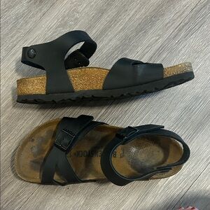 Birkenstock Black Leather Sandals 6